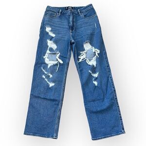 Hollister Ultra High-Rise Dad Ripped Destroyed Distressed Jeans Size 13R 31x31